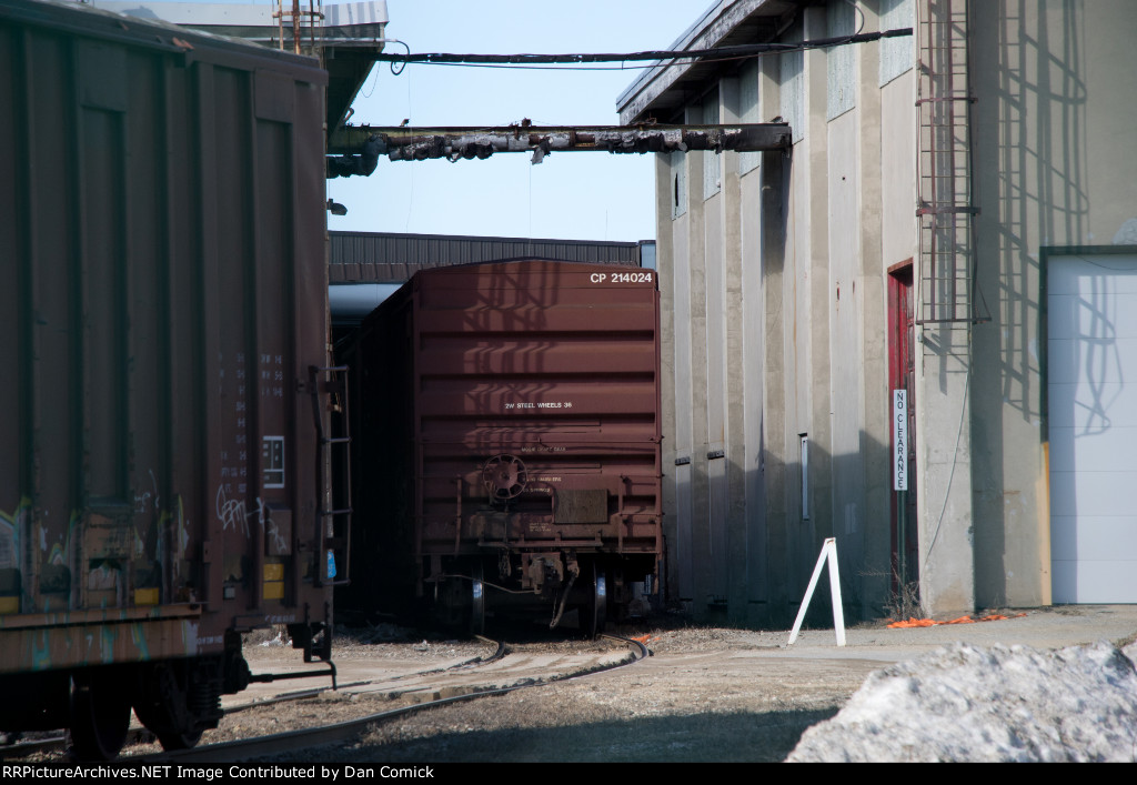 Spotting Boxcars